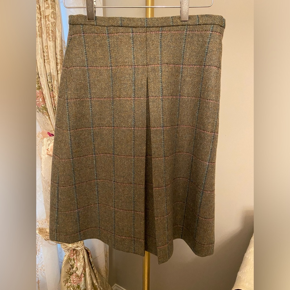 Brooks Brothers Wool Kick Pleat Skirt, Size 2
